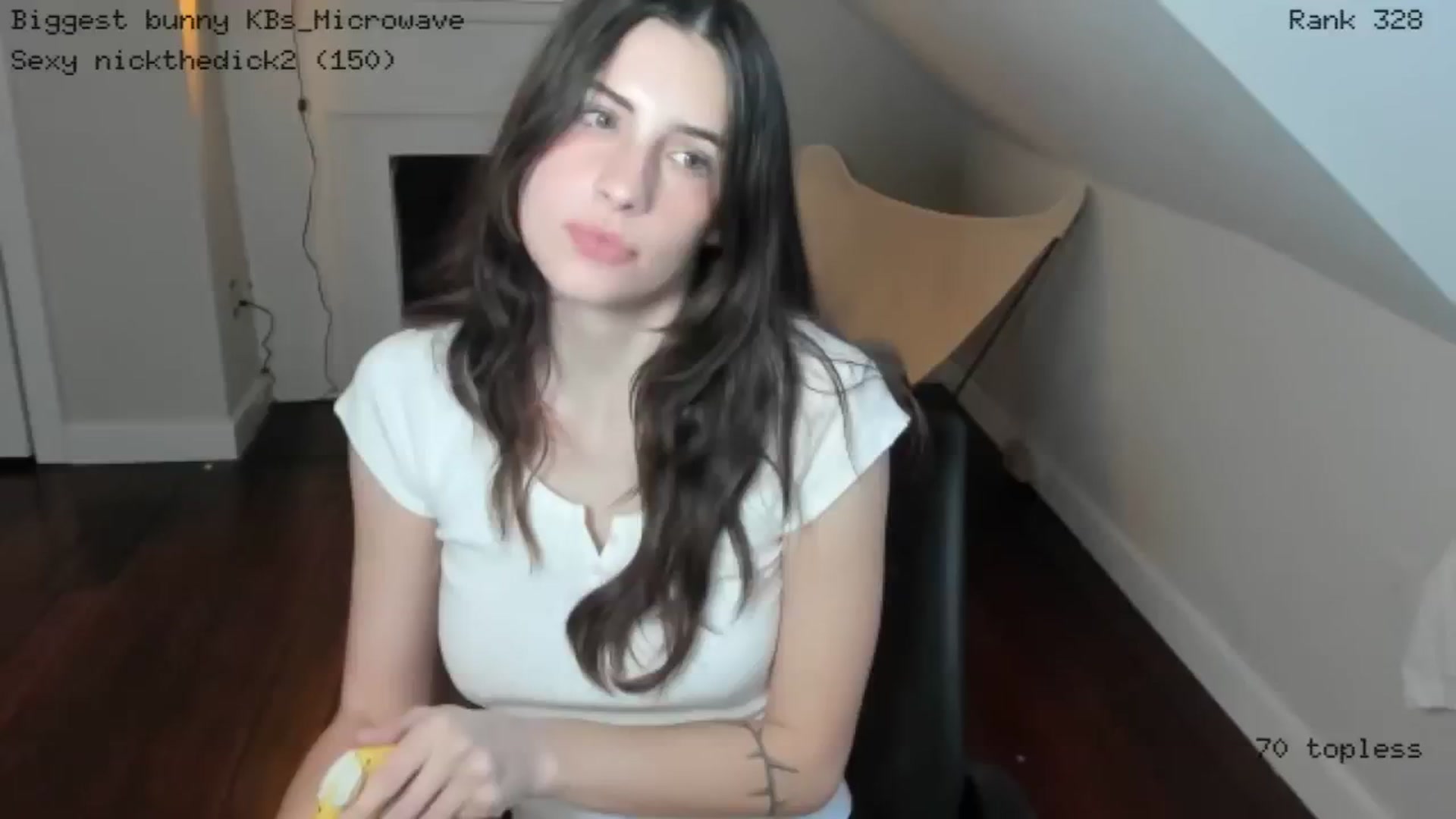 Gallery image thumbnail from sage_bunny's myfreecams stream on, 01/16/2025, 22:33 image 14 of 20