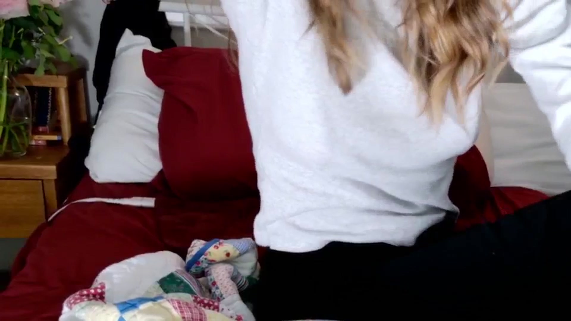 Gallery image thumbnail from sage_bunny's myfreecams stream on, 02/18/2025, 05:55 image 15 of 20