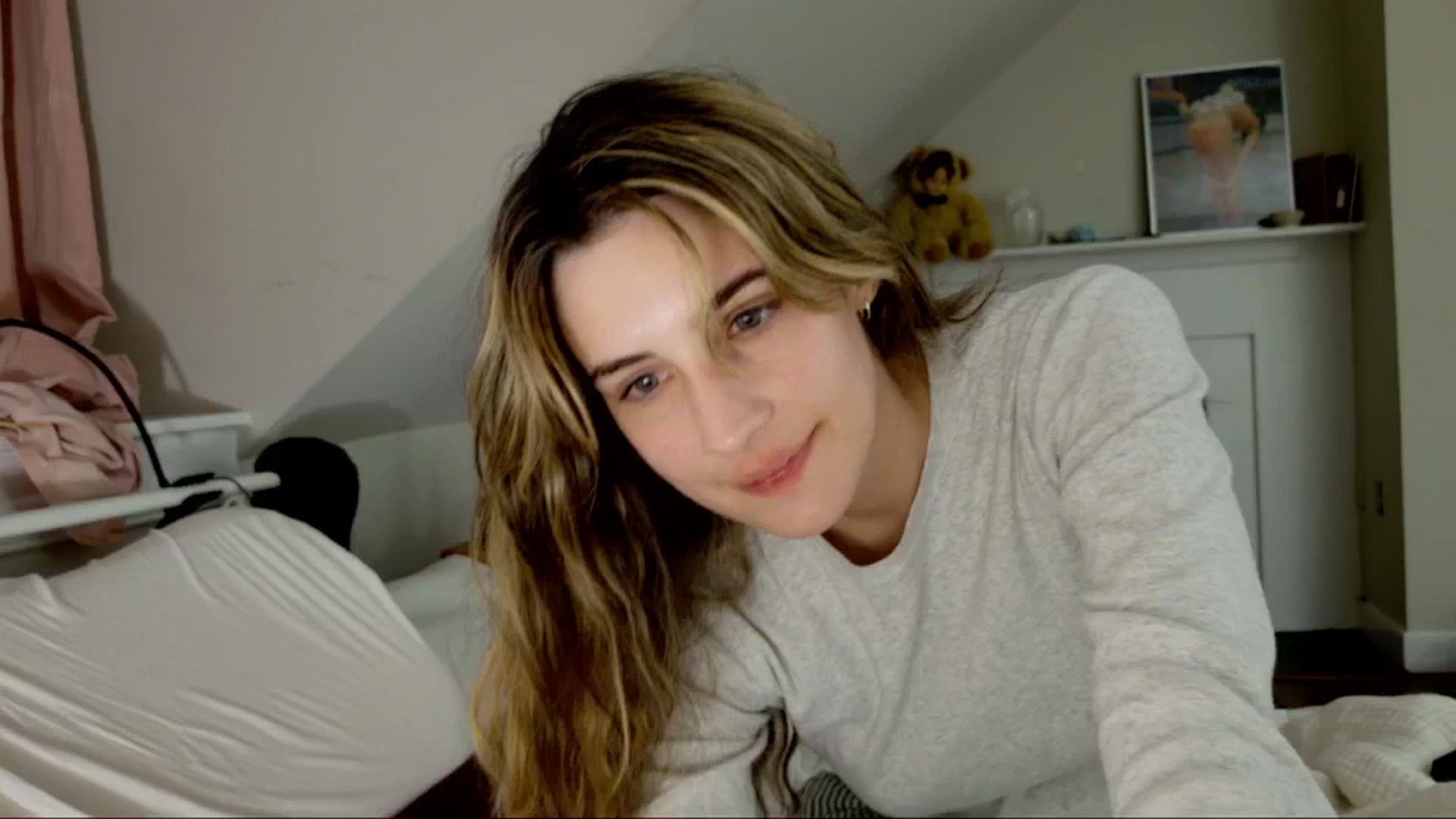 Gallery image thumbnail from sage_bunny's myfreecams stream on, 05/07/2025, 03:45 image 5 of 20