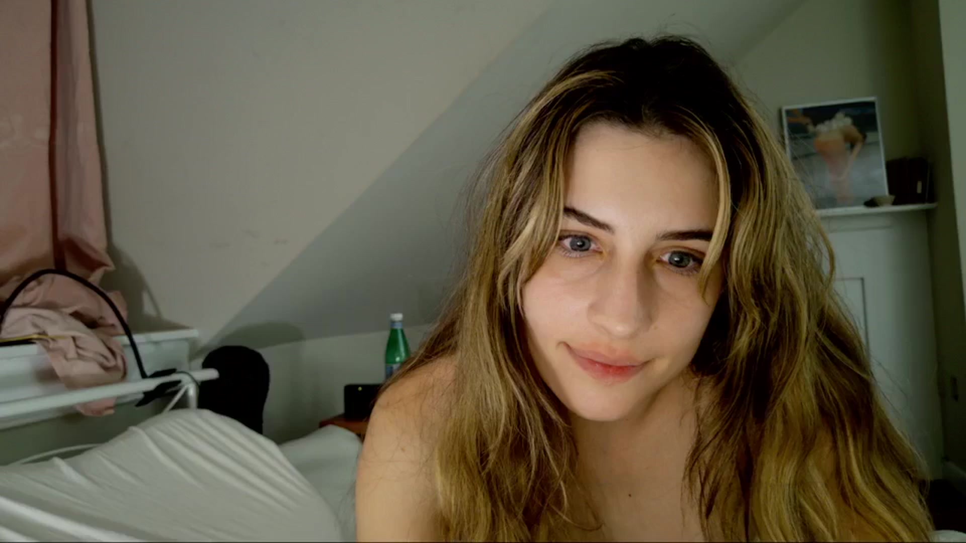 Gallery image thumbnail from sage_bunny's myfreecams stream on, 05/07/2025, 04:37 image 12 of 20