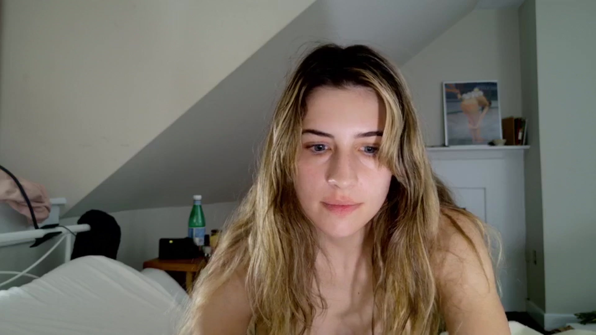 Gallery image thumbnail from sage_bunny's myfreecams stream on, 05/08/2025, 05:59 image 9 of 20