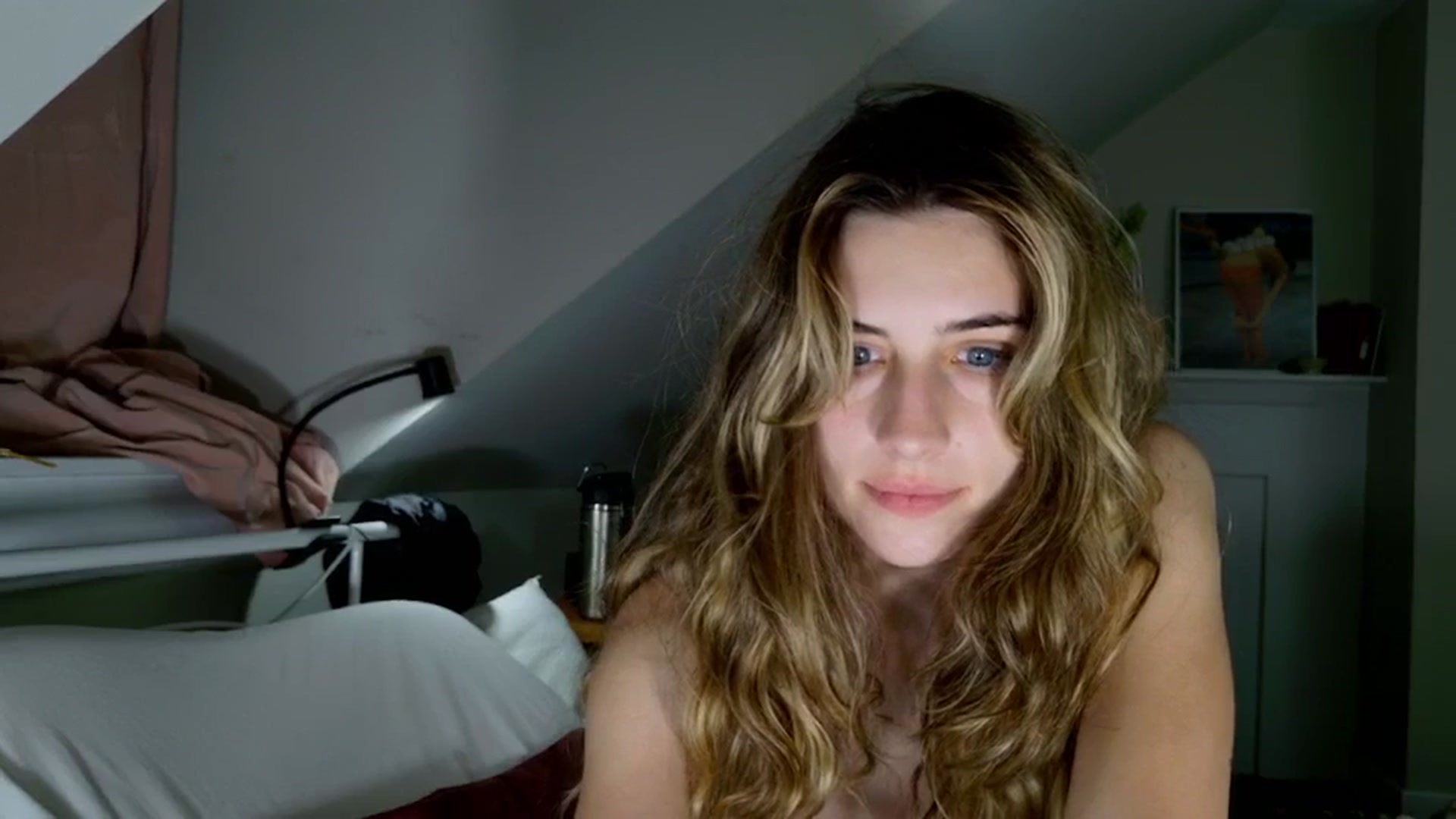 Gallery image thumbnail from sage_bunny's myfreecams stream on, 05/16/2025, 03:48 image 12 of 20