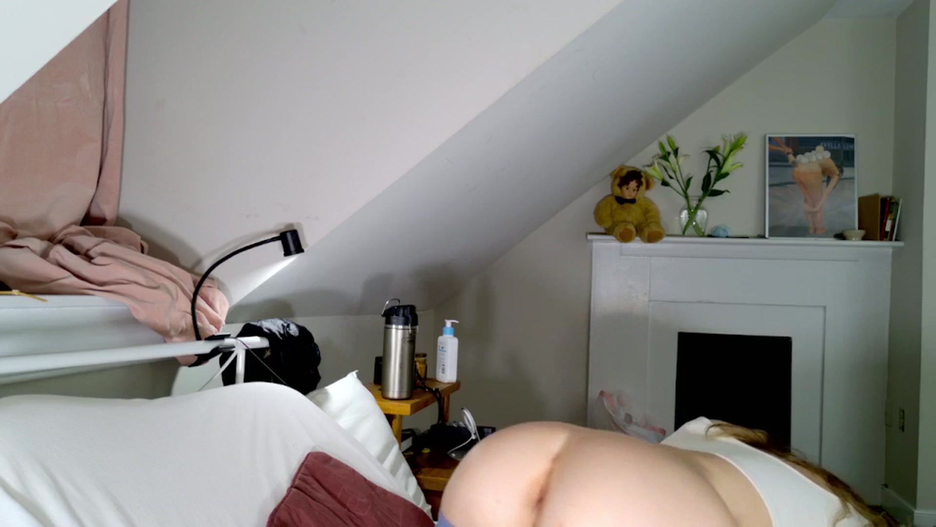 Gallery image thumbnail from sage_bunny's myfreecams stream on, 05/16/2025, 03:48 image 8 of 20