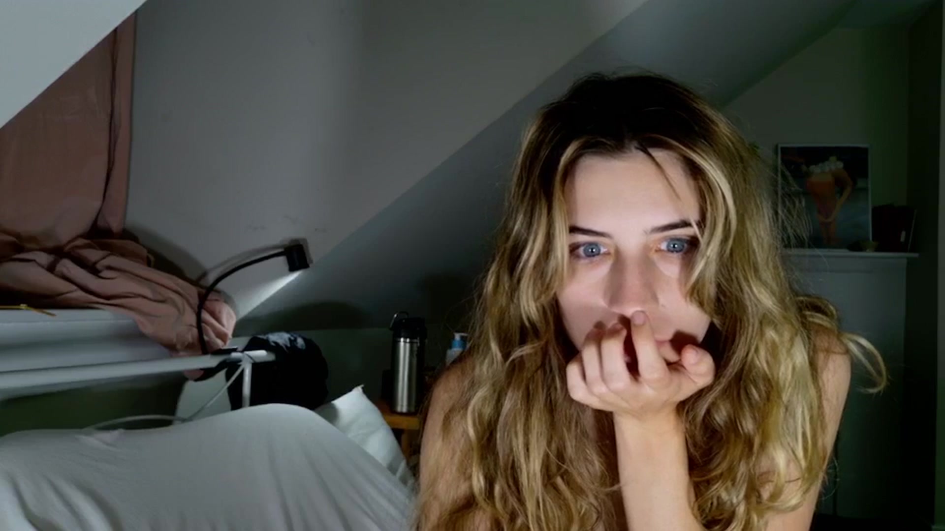 Gallery image thumbnail from sage_bunny's myfreecams stream on, 05/16/2025, 03:48 image 18 of 20