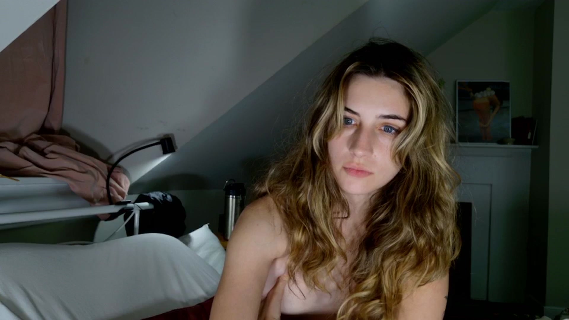 Gallery image thumbnail from sage_bunny's myfreecams stream on, 05/16/2025, 03:48 image 15 of 20