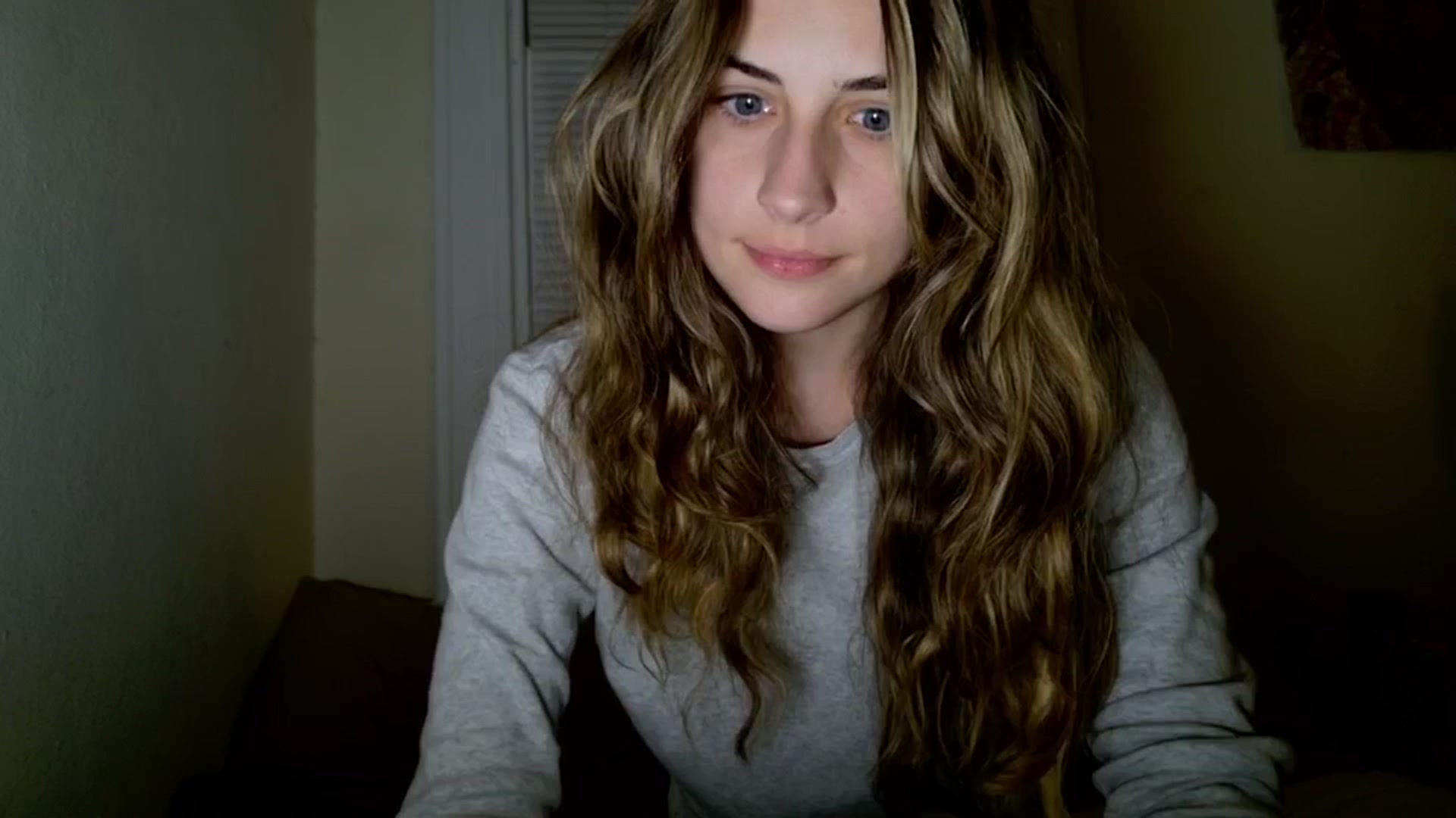 Gallery image thumbnail from sage_bunny's myfreecams stream on, 06/28/2025, 04:35 image 7 of 20