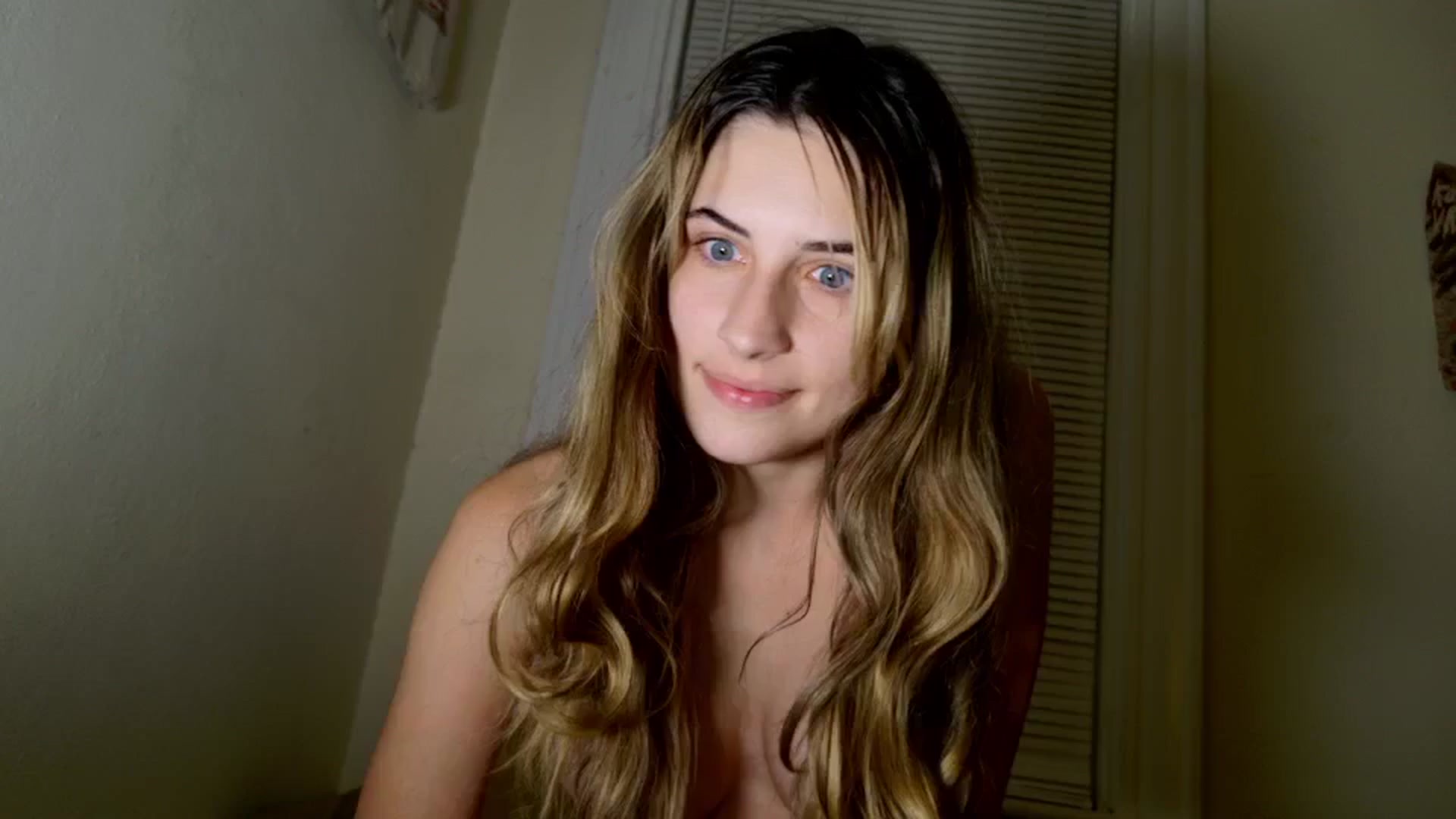 Gallery image thumbnail from sage_bunny's myfreecams stream on, 06/29/2025, 04:35 image 9 of 20