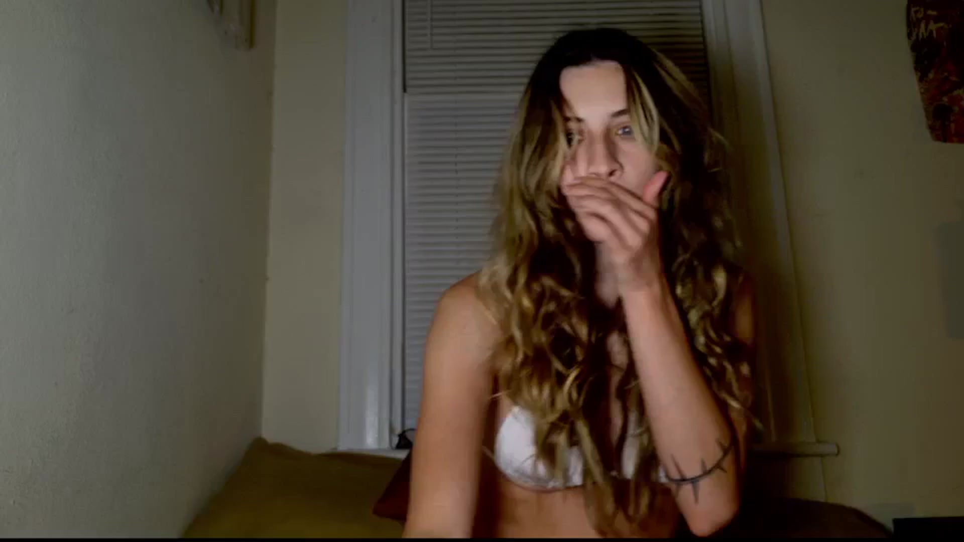 Gallery image thumbnail from sage_bunny's myfreecams stream on, 07/01/2025, 05:46 image 6 of 20