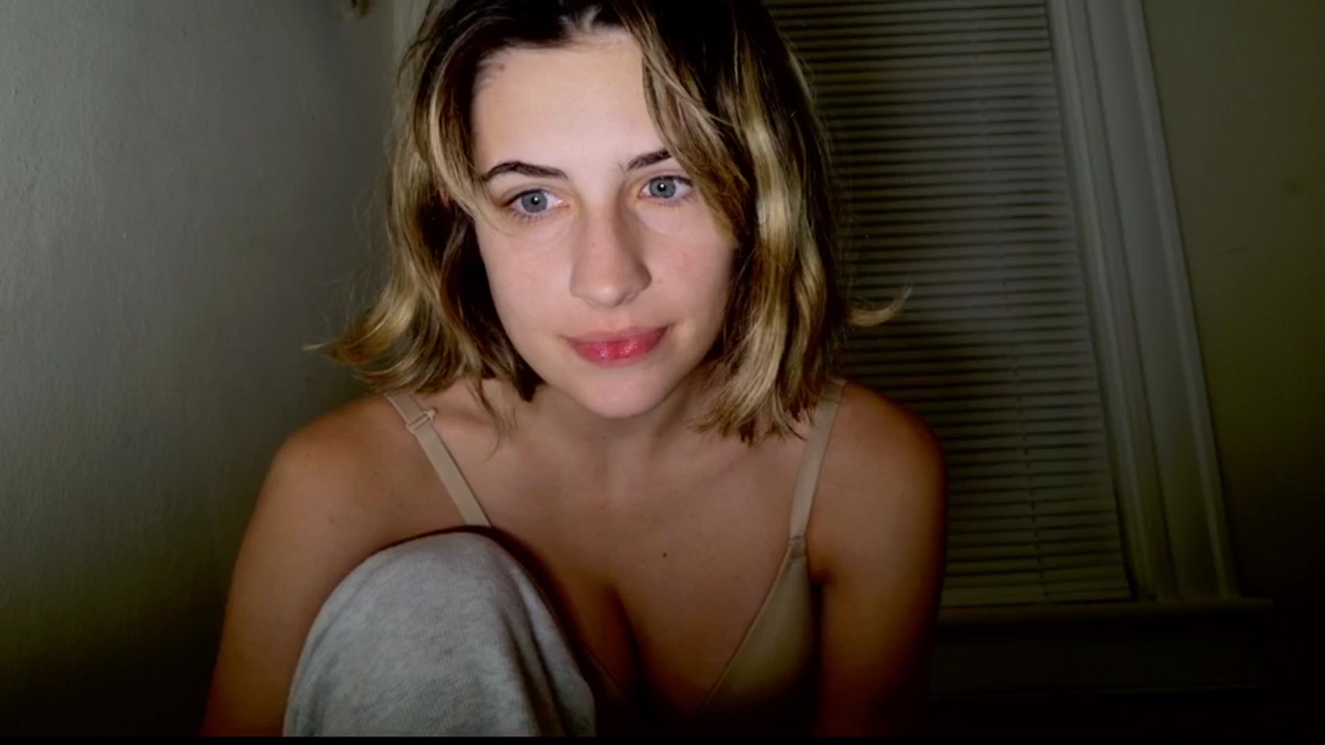 Gallery image thumbnail from sage_bunny's myfreecams stream on, 07/27/2025, 06:41 image 9 of 20