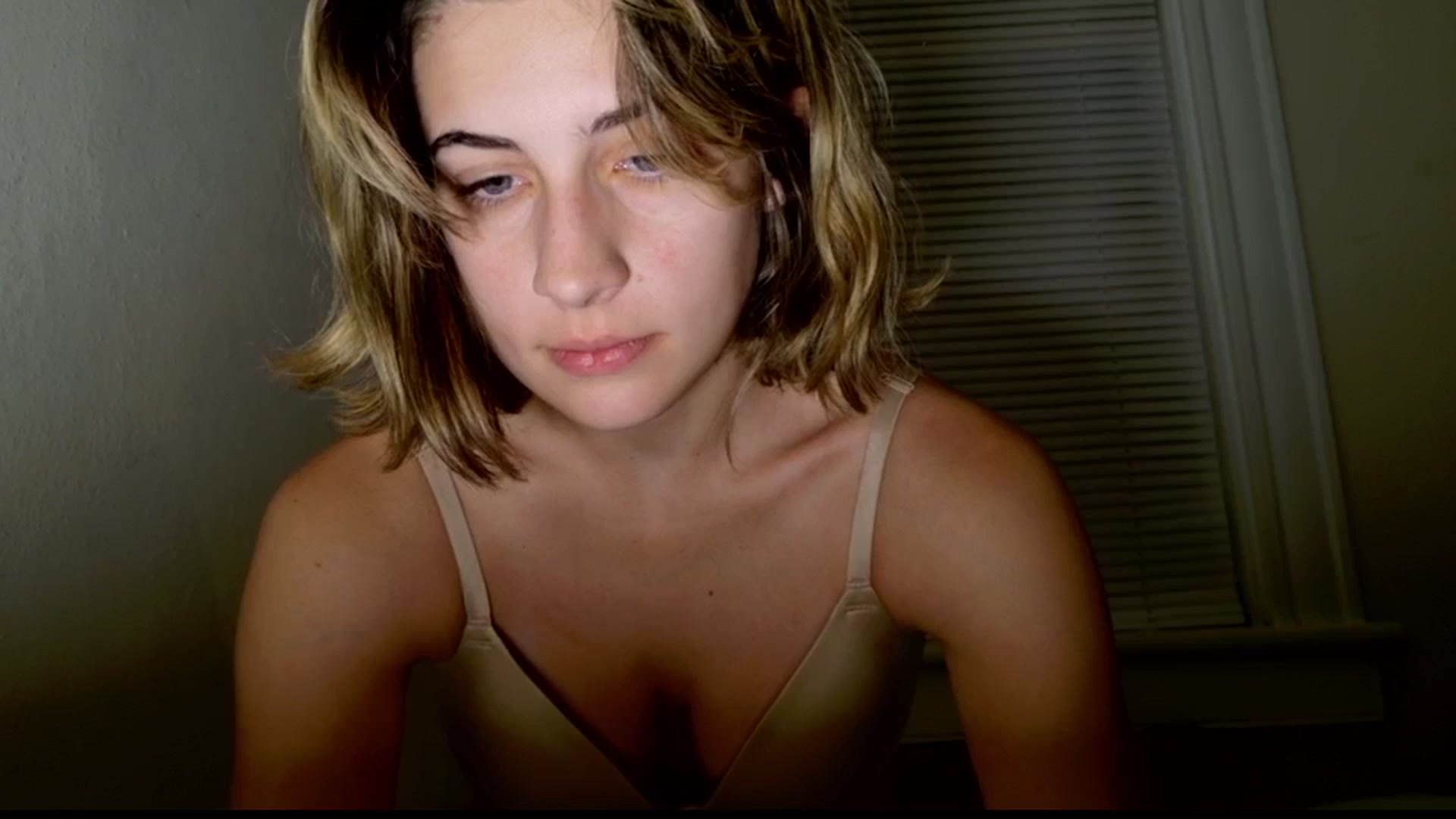 Gallery image thumbnail from sage_bunny's myfreecams stream on, 07/27/2025, 06:41 image 13 of 20