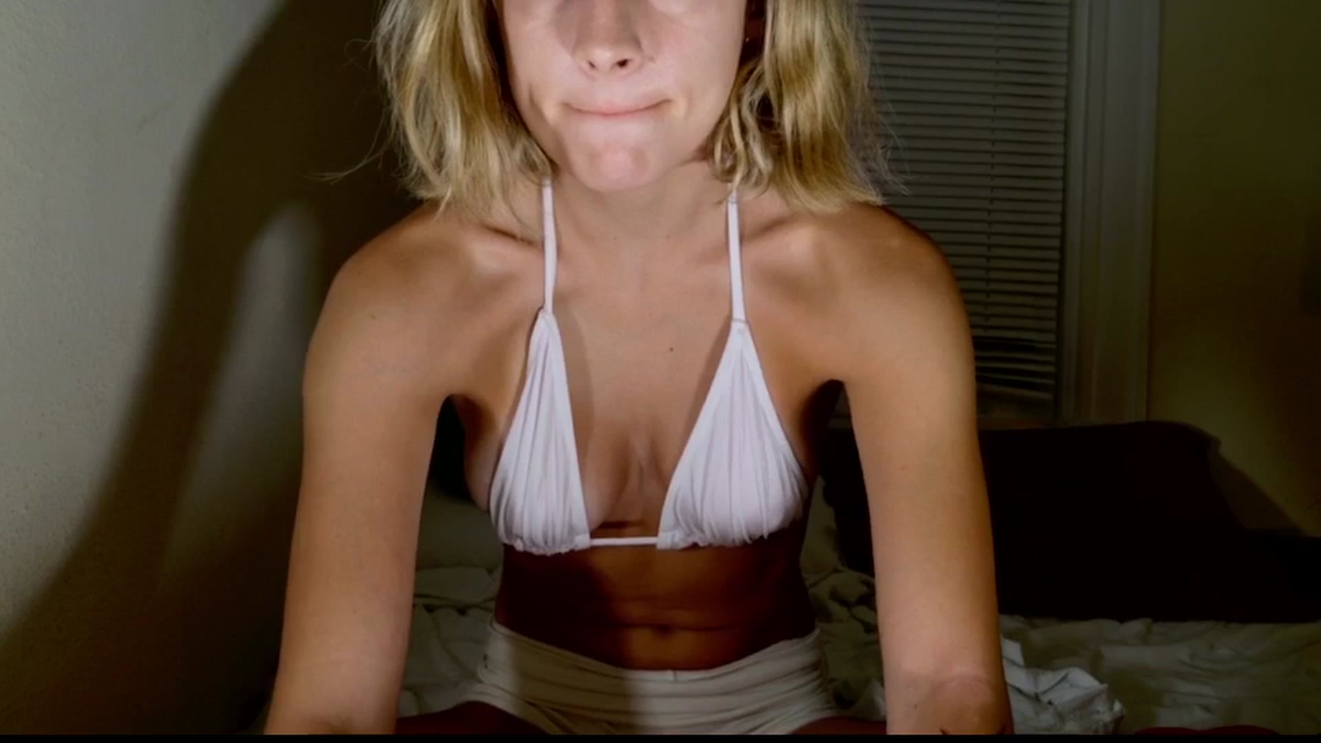 Gallery image thumbnail from sage_bunny's myfreecams stream on, 08/27/2025, 07:23 image 5 of 20