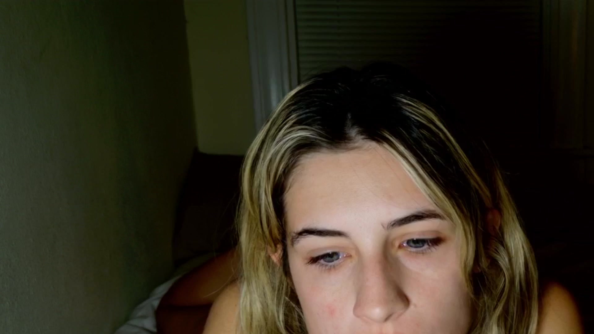 Gallery image thumbnail from sage_bunny's myfreecams stream on, 09/04/2025, 05:19 image 17 of 20