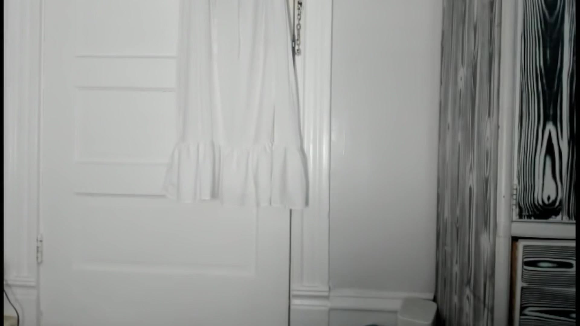 Gallery image thumbnail from sagebunny1's myfreecams stream on, 01/07/2025, 21:52 image 11 of 20