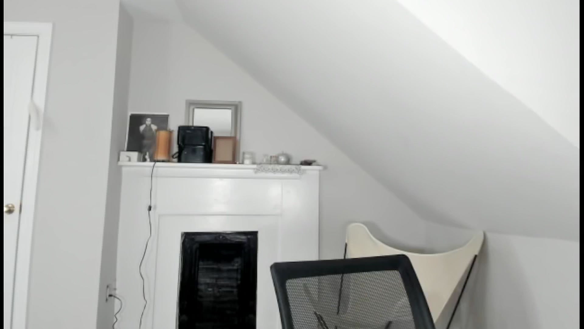 Gallery image thumbnail from sagebunny1's myfreecams stream on, 01/08/2025, 04:09 image 19 of 20