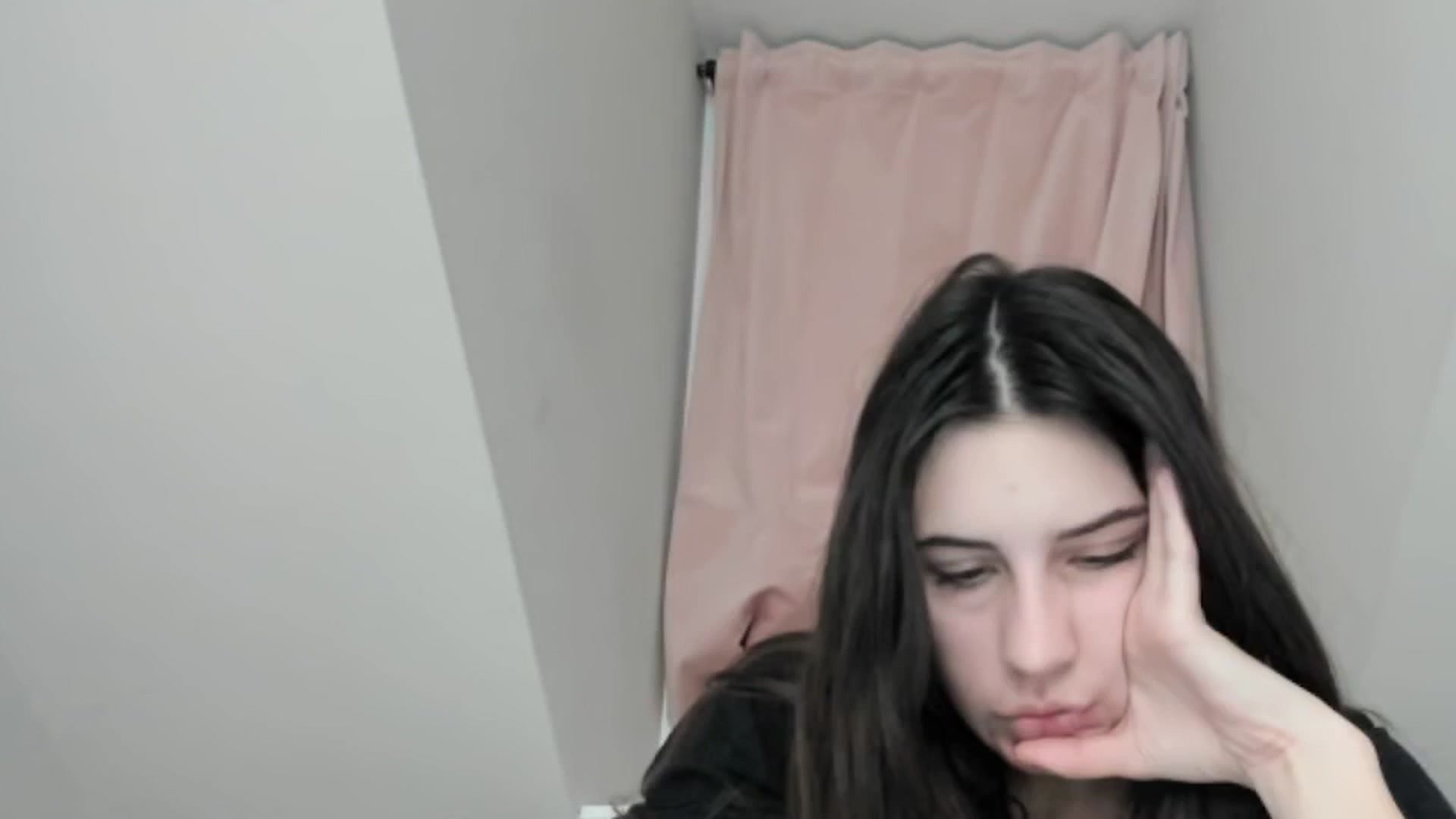 Gallery image thumbnail from sagebunny1's myfreecams stream on, 01/12/2025, 08:07 image 5 of 20