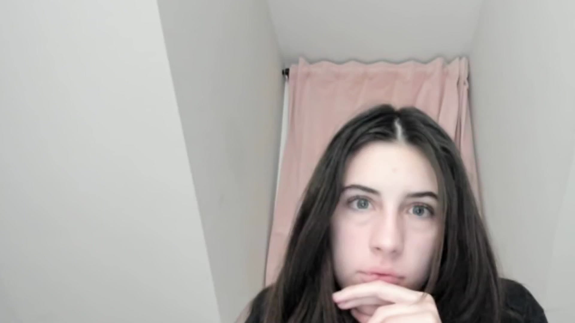 Gallery image thumbnail from sagebunny1's myfreecams stream on, 01/12/2025, 08:07 image 6 of 20