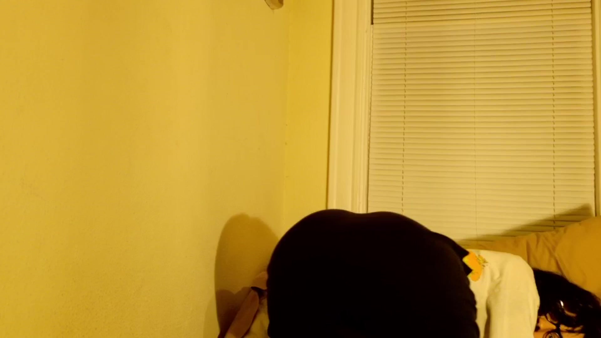Gallery image thumbnail from sagerains's myfreecams stream on, 12/31/2025, 04:58 image 17 of 20