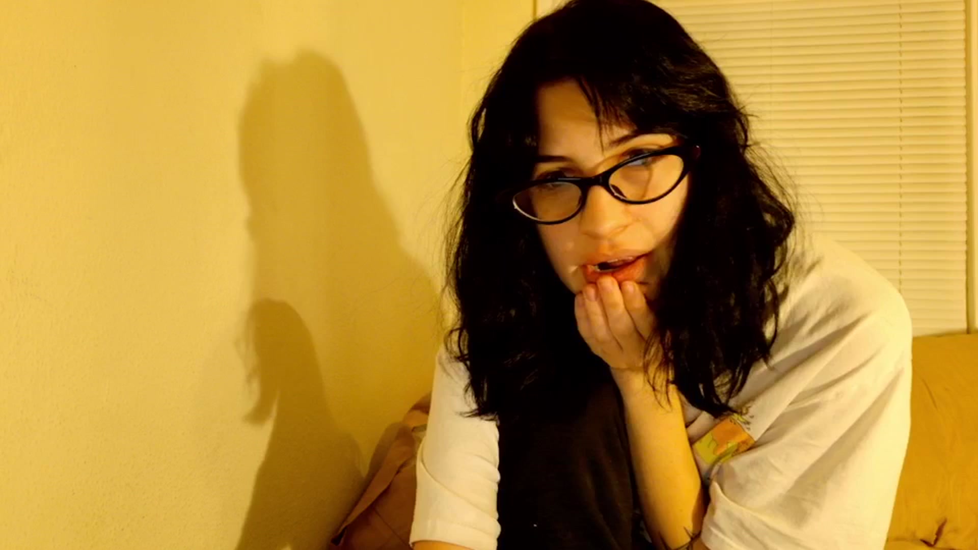Gallery image thumbnail from sagerains's myfreecams stream on, 12/31/2025, 04:58 image 4 of 20