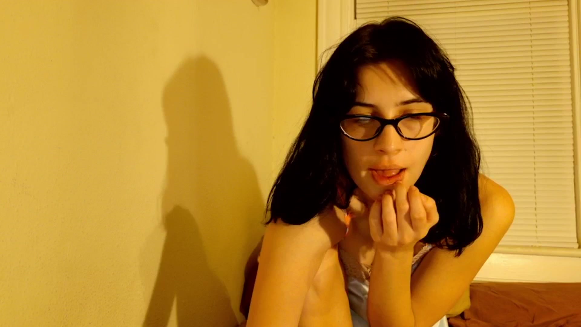 Gallery image thumbnail from sagerains's myfreecams stream on, 12/31/2025, 07:24 image 19 of 20