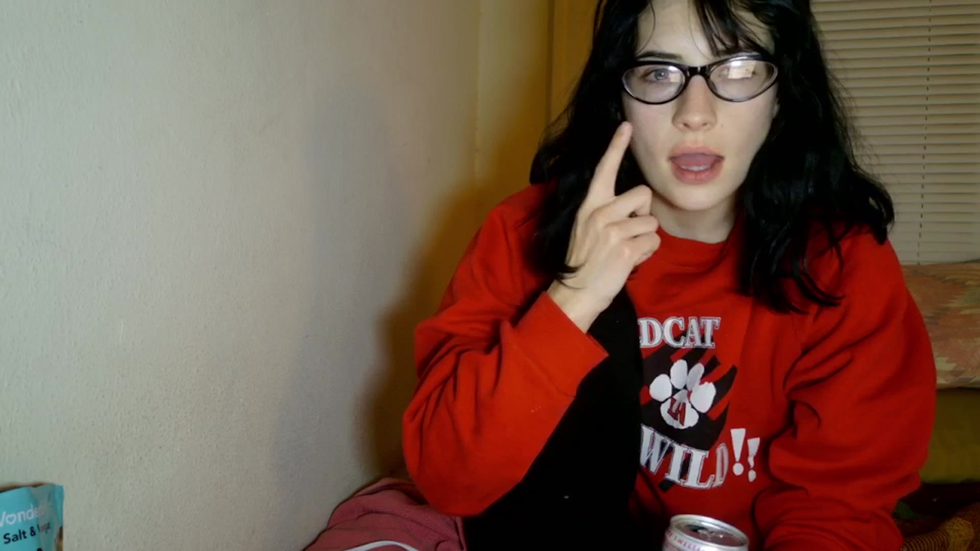 Gallery image thumbnail from sagerains's myfreecams stream on, 01/14/2026, 05:14 image 3 of 20