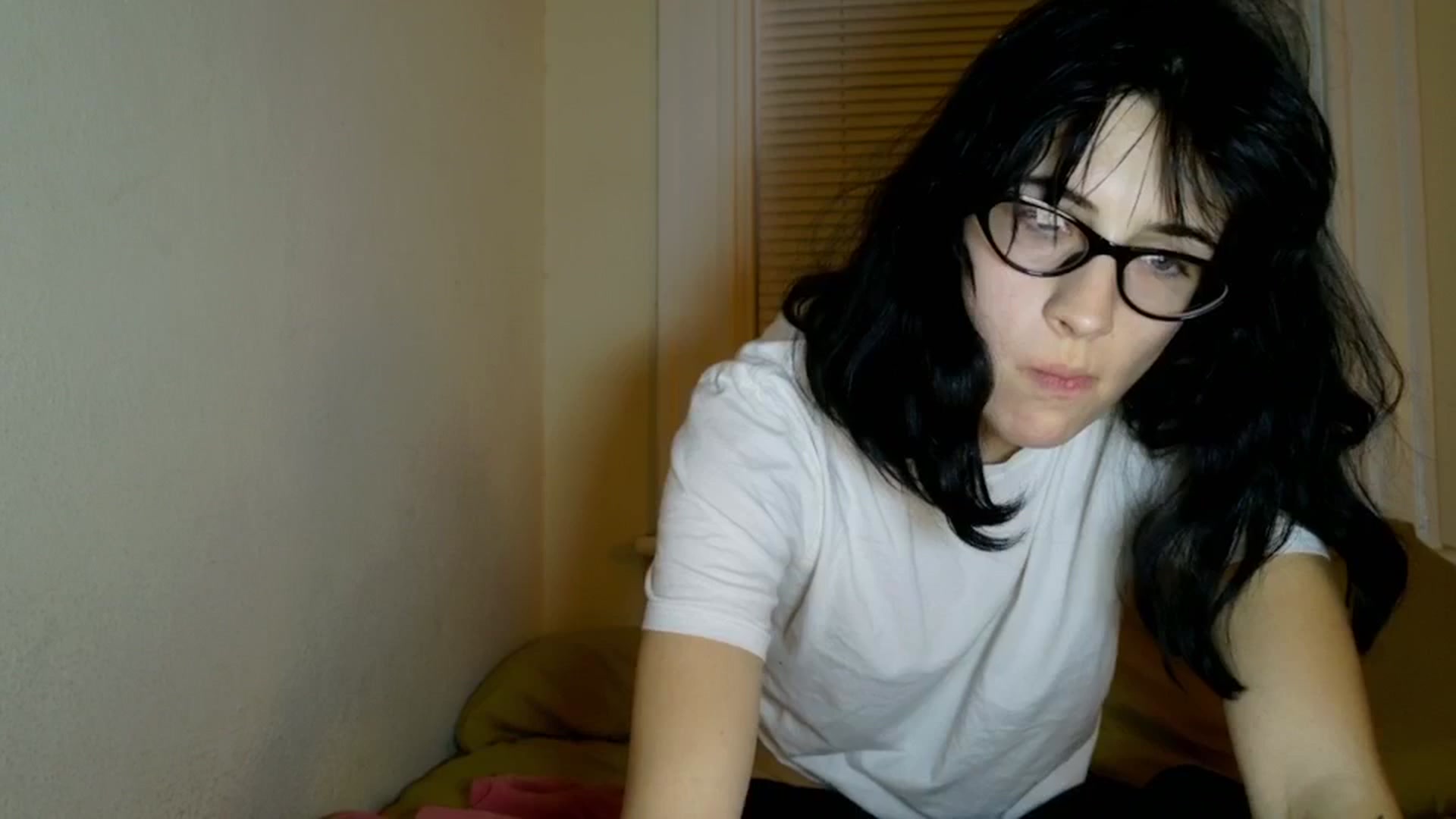 Gallery image thumbnail from sagerains's myfreecams stream on, 01/14/2026, 05:58 image 13 of 20