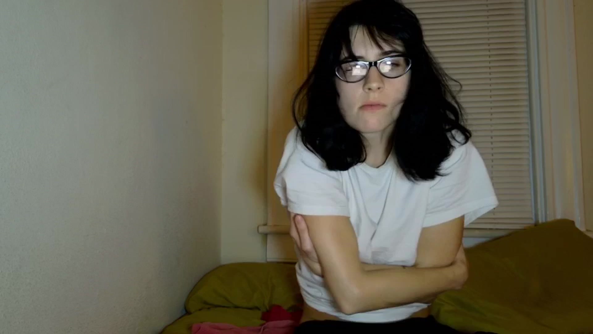 Gallery image thumbnail from sagerains's myfreecams stream on, 01/14/2026, 05:58 image 14 of 20