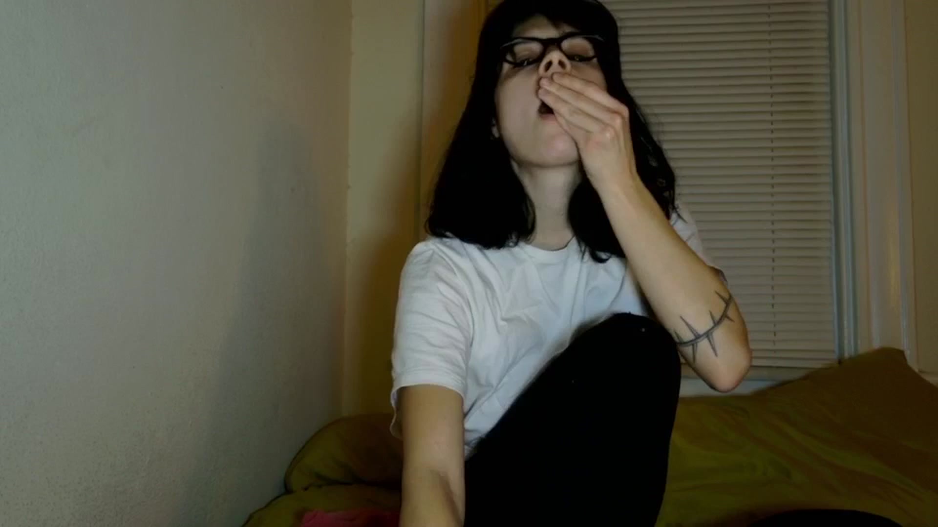 Gallery image thumbnail from sagerains's myfreecams stream on, 01/14/2026, 05:58 image 7 of 20