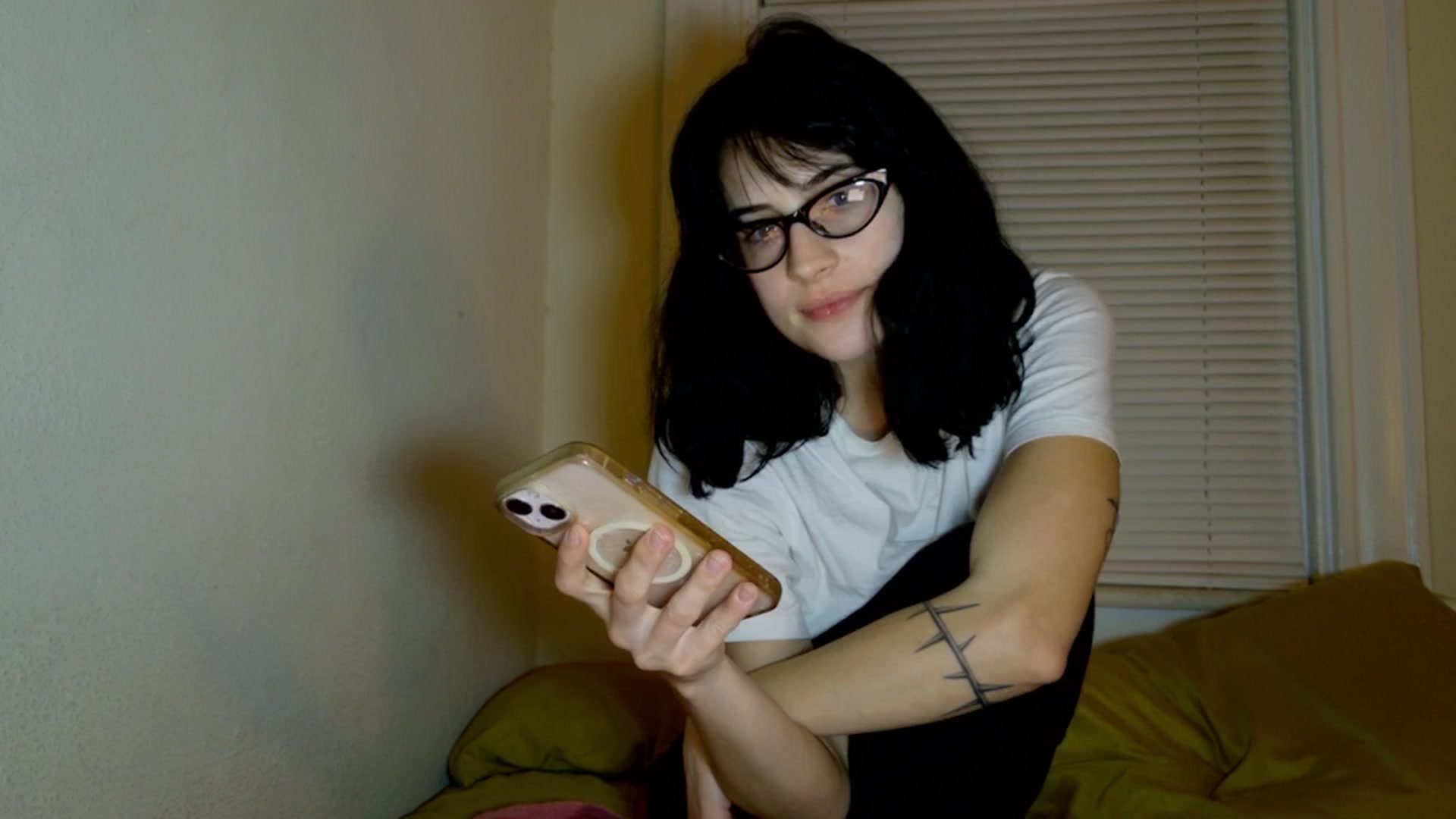 Gallery image thumbnail from sagerains's myfreecams stream on, 01/14/2026, 05:58 image 20 of 20