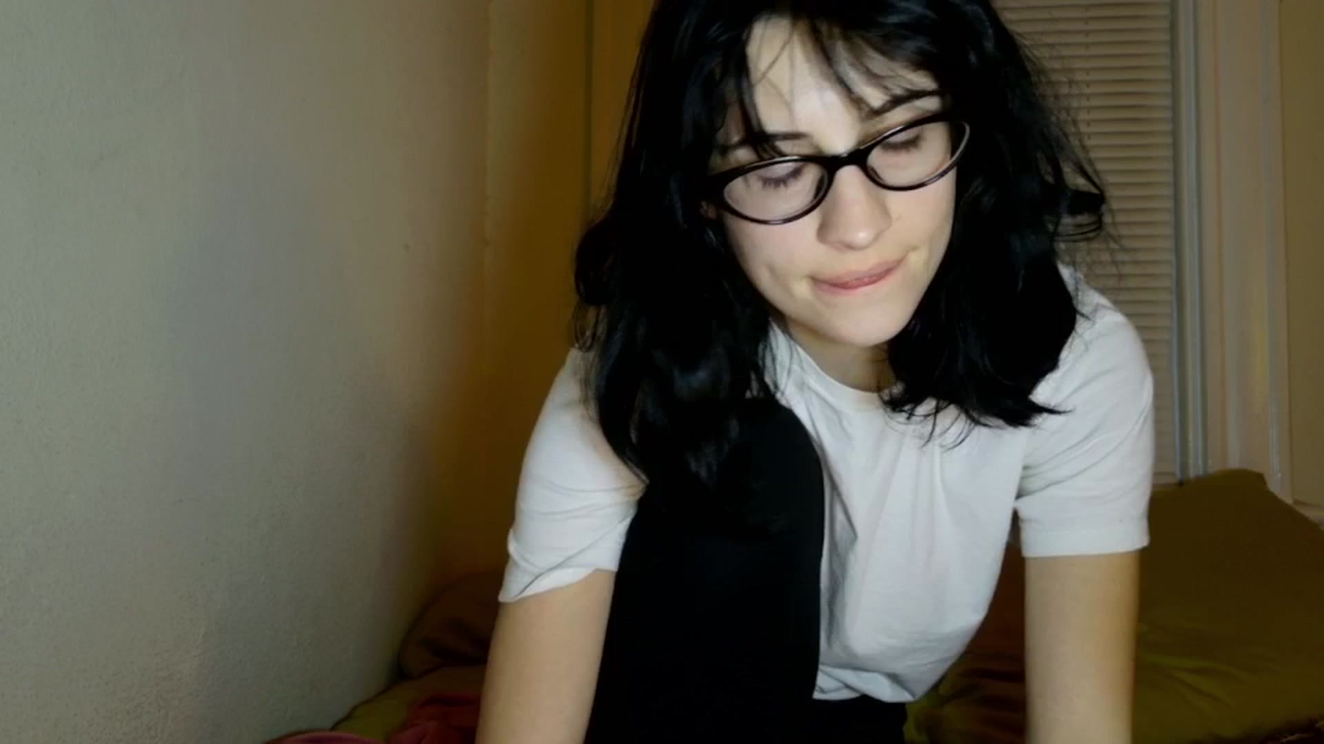 Gallery image thumbnail from sagerains's myfreecams stream on, 01/14/2026, 05:58 image 1 of 20