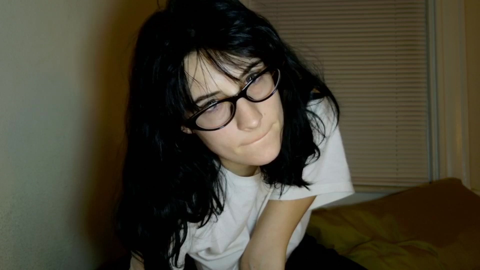 Gallery image thumbnail from sagerains's myfreecams stream on, 01/14/2026, 05:58 image 3 of 20