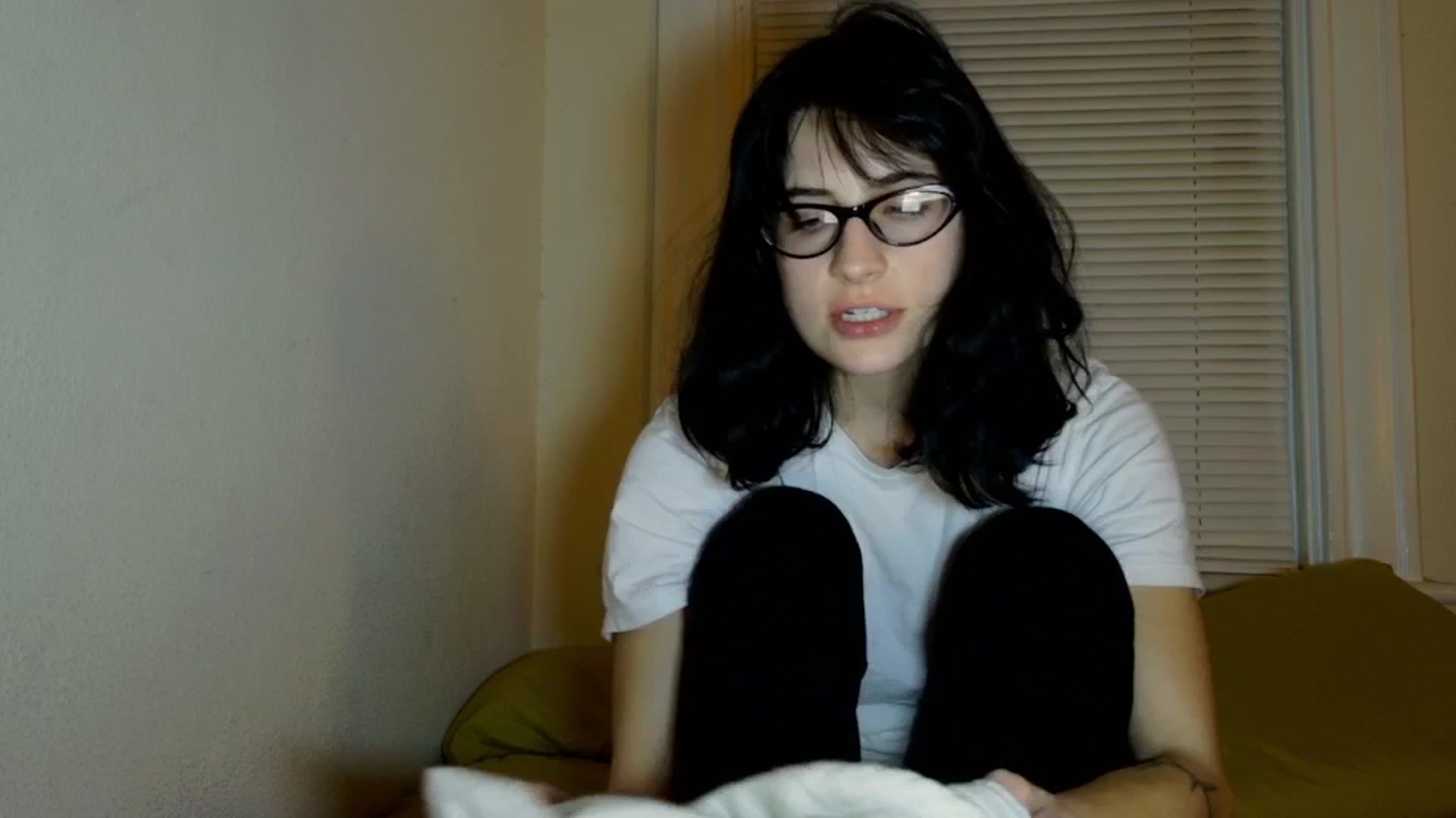 Gallery image thumbnail from sagerains's myfreecams stream on, 01/14/2026, 05:58 image 12 of 20
