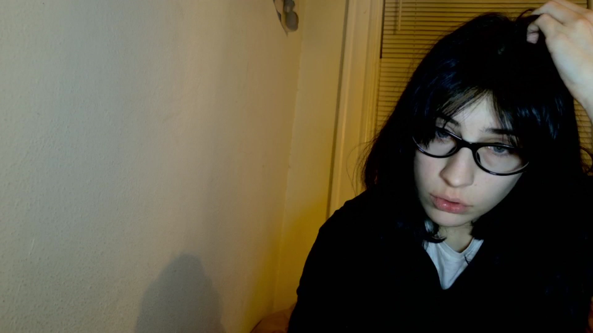 Gallery image thumbnail from sagerains's myfreecams stream on, 01/21/2026, 03:23 image 14 of 20