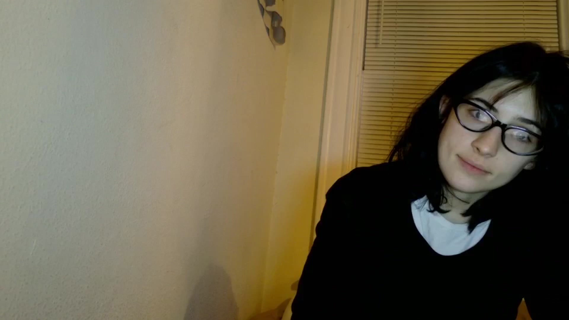 Gallery image thumbnail from sagerains's myfreecams stream on, 01/21/2026, 03:23 image 16 of 20