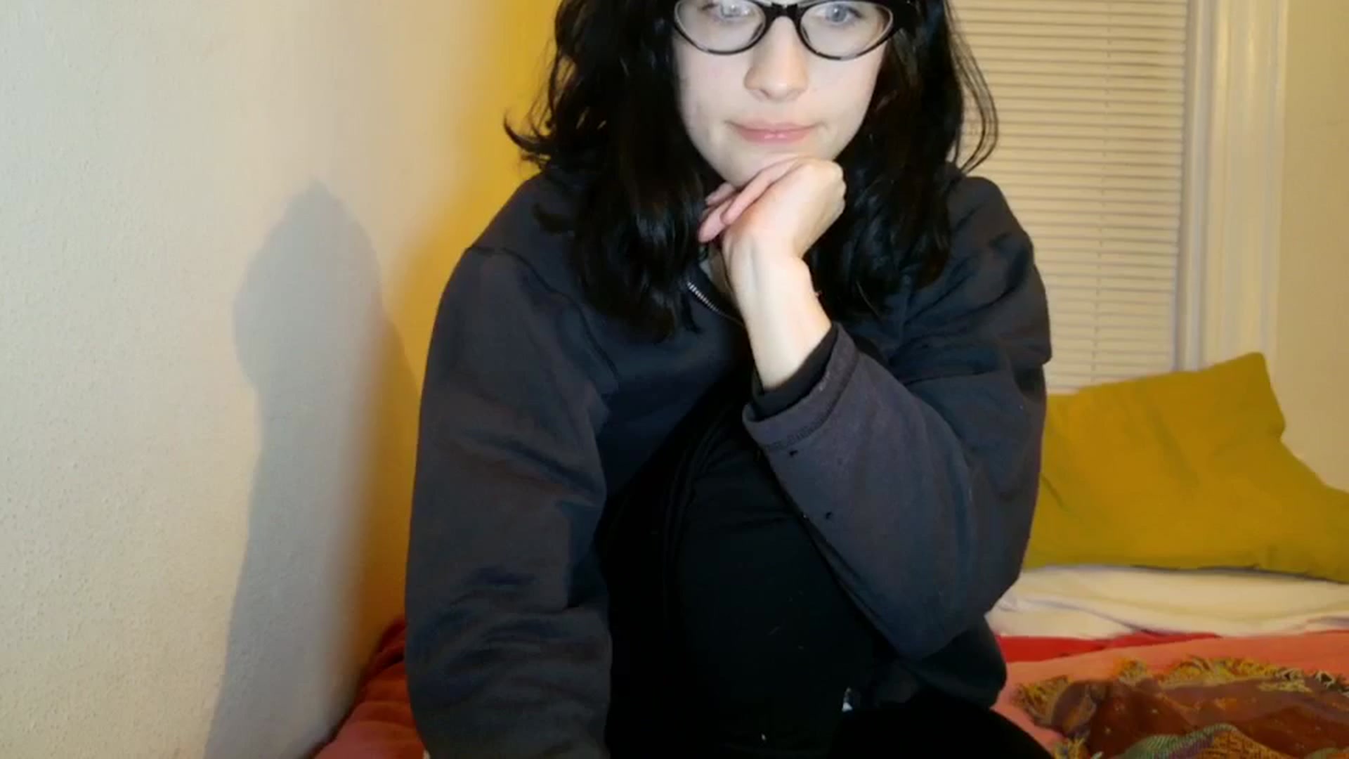 Gallery image thumbnail from sagerains's myfreecams stream on, 01/21/2026, 06:10 image 12 of 20
