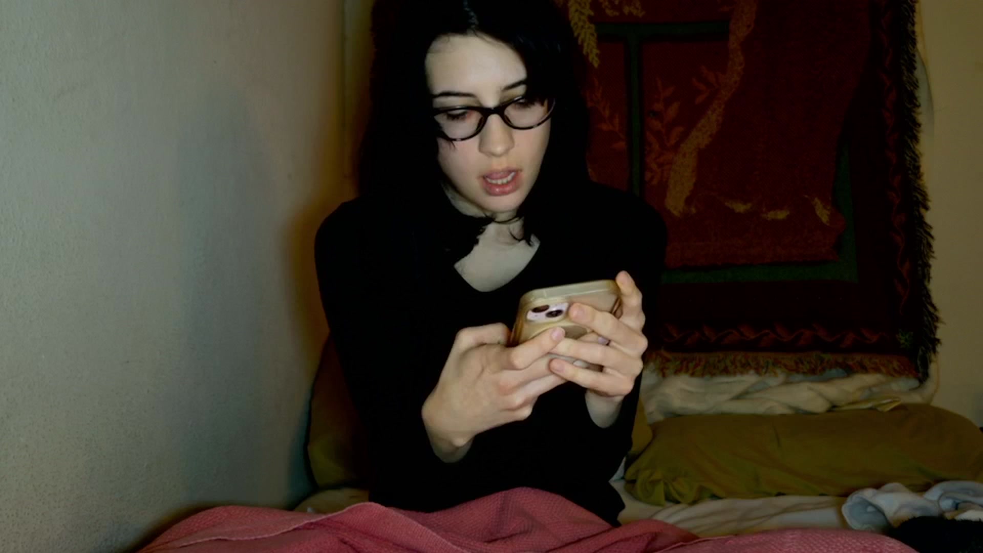 Gallery image thumbnail from sagerains's myfreecams stream on, 01/27/2026, 04:02 image 17 of 20