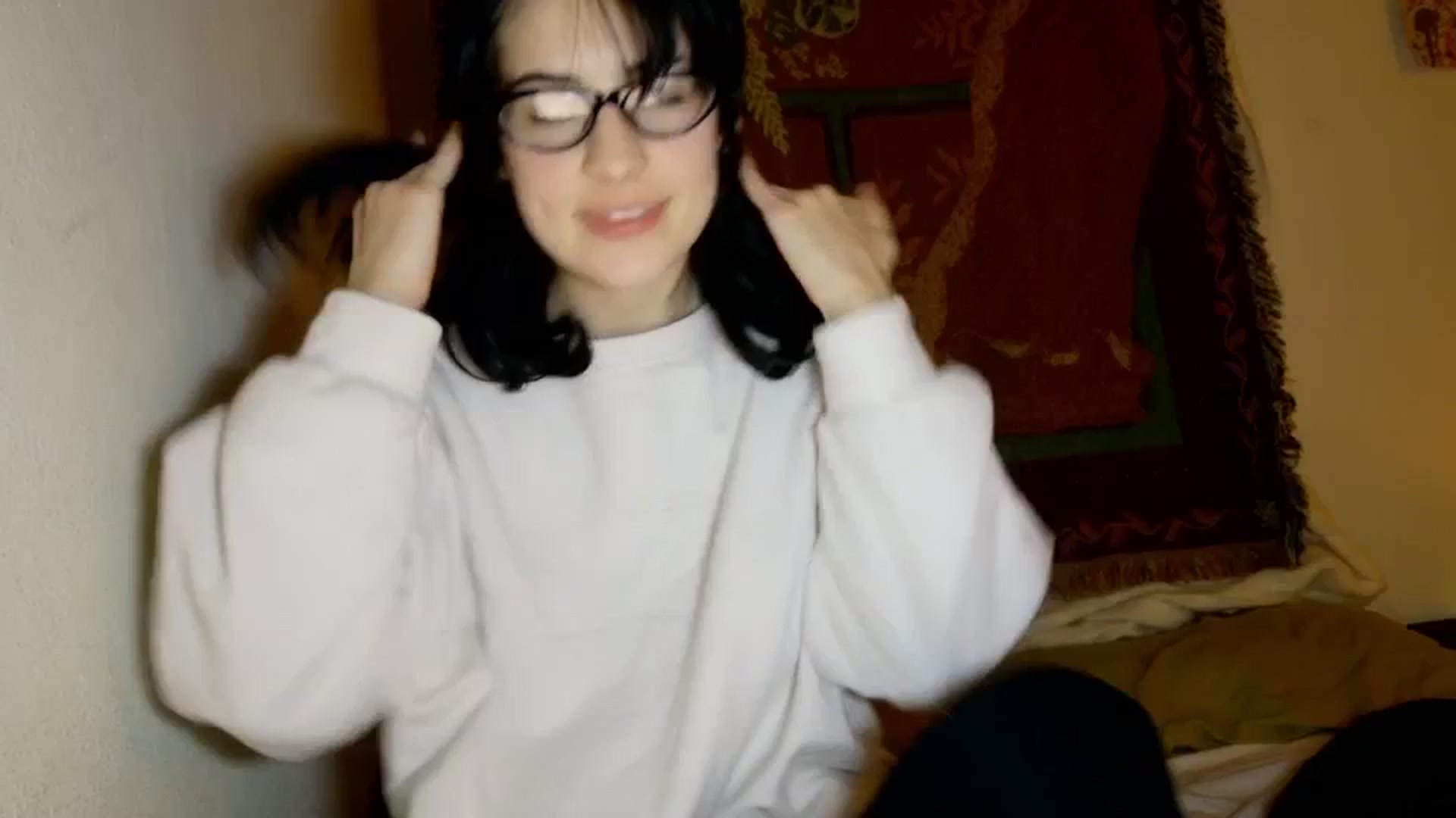 Gallery image thumbnail from sagerains's myfreecams stream on, 01/28/2026, 04:37 image 2 of 20