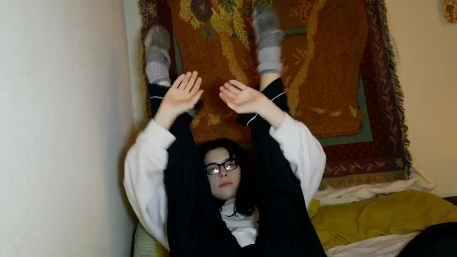 Gallery image thumbnail from sagerains's myfreecams stream on, 01/28/2026, 04:37 image 9 of 20