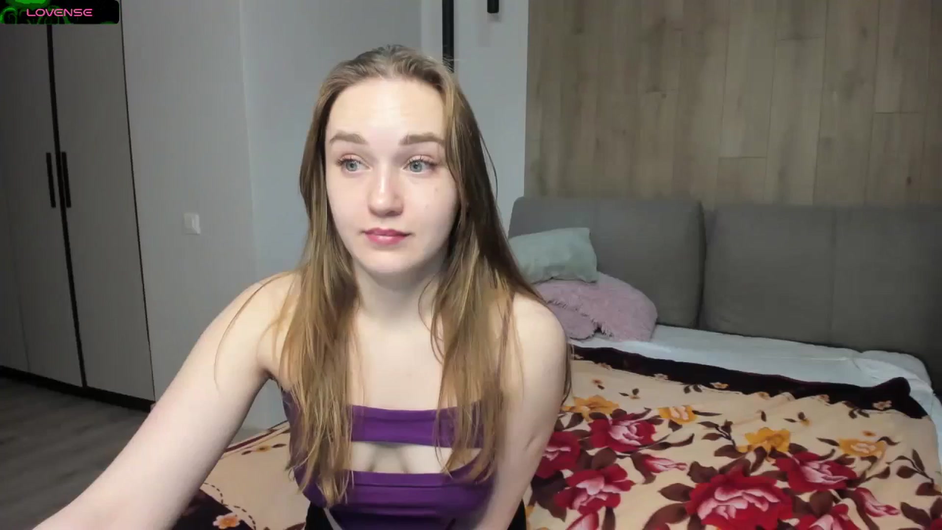 Gallery image thumbnail from samantamoons's myfreecams stream on, 02/19/2024, 24:30 image 20 of 20