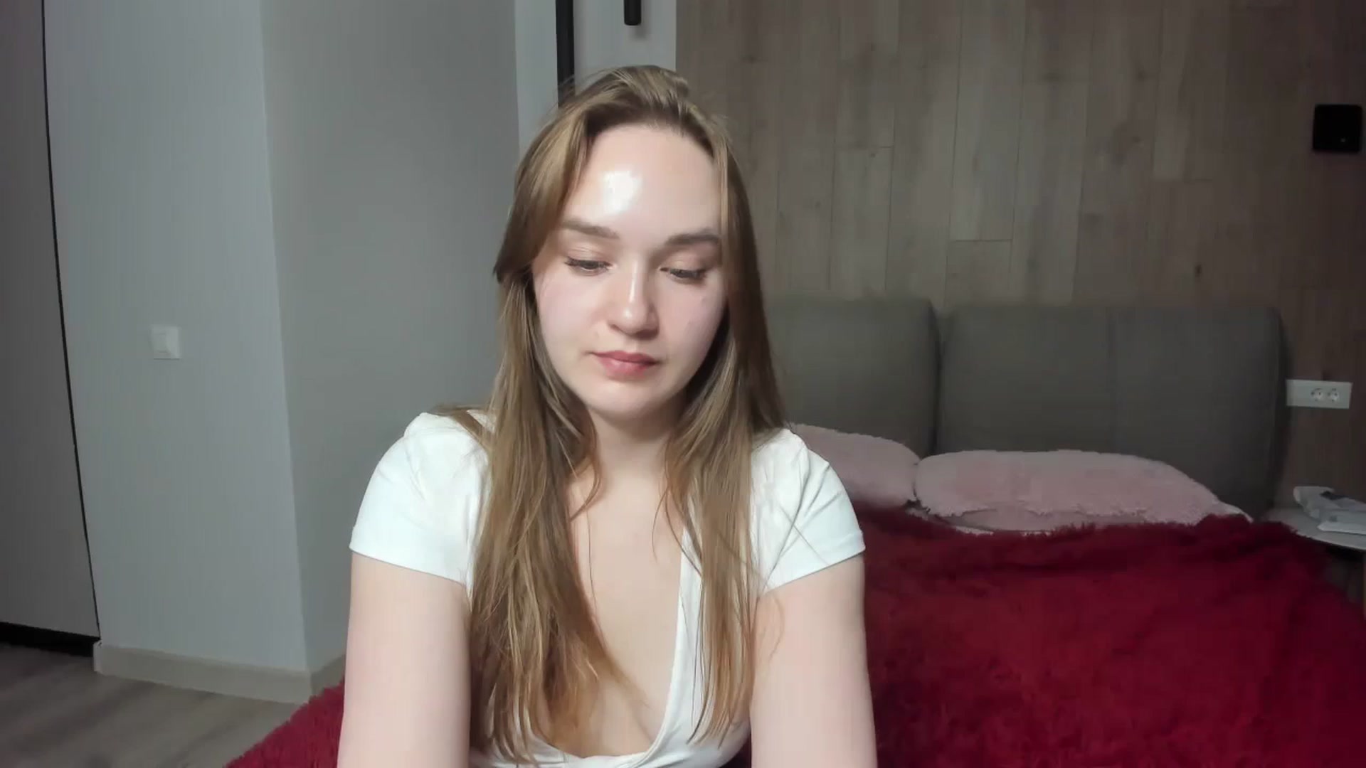 Gallery image thumbnail from samantamoons's myfreecams stream on, 04/04/2024, 24:00 image 15 of 20