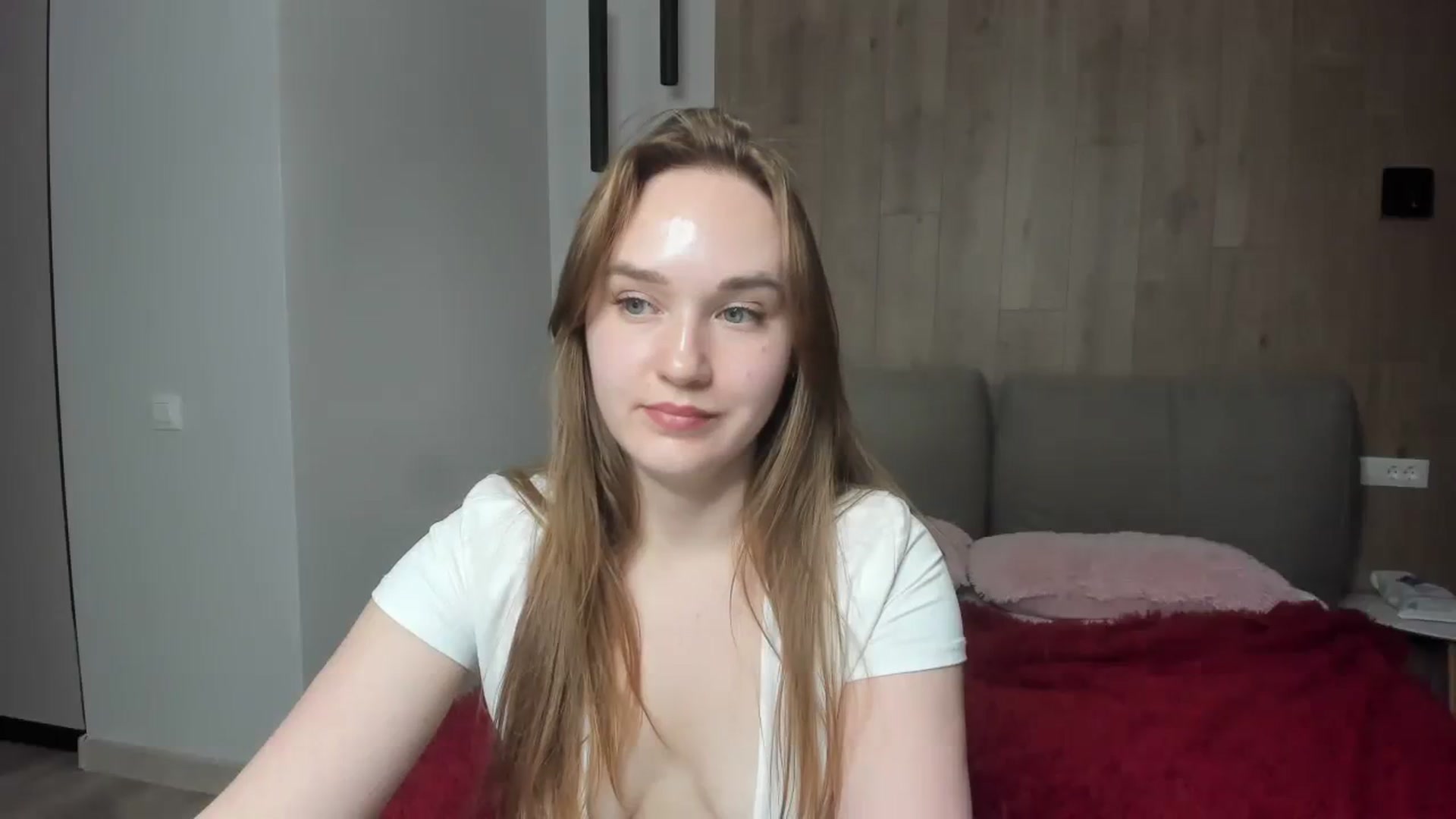 Gallery image thumbnail from samantamoons's myfreecams stream on, 04/04/2024, 24:00 image 7 of 20