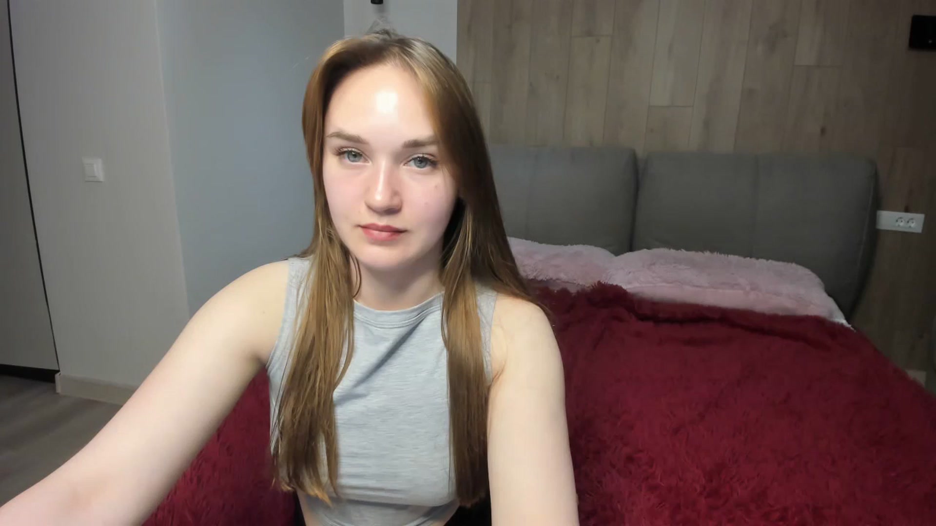 Gallery image thumbnail from samantamoons's myfreecams stream on, 04/18/2024, 19:27 image 4 of 20