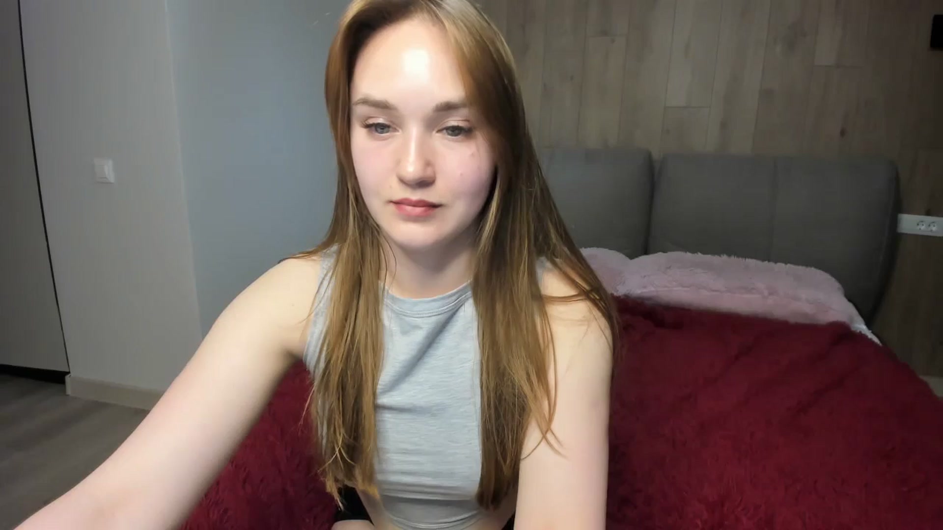 Gallery image thumbnail from samantamoons's myfreecams stream on, 04/18/2024, 19:27 image 12 of 20