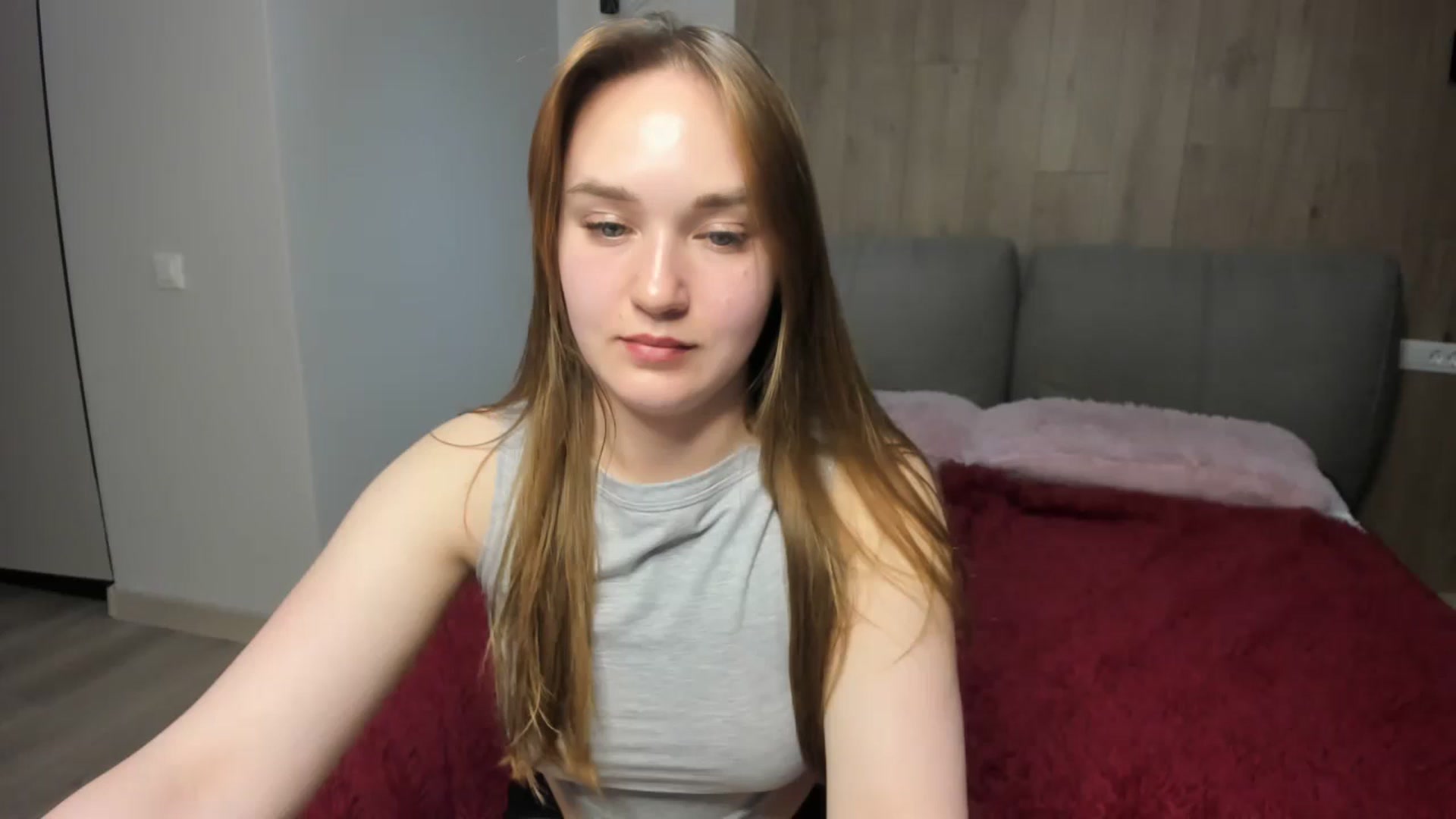 Gallery image thumbnail from samantamoons's myfreecams stream on, 04/18/2024, 19:27 image 9 of 20