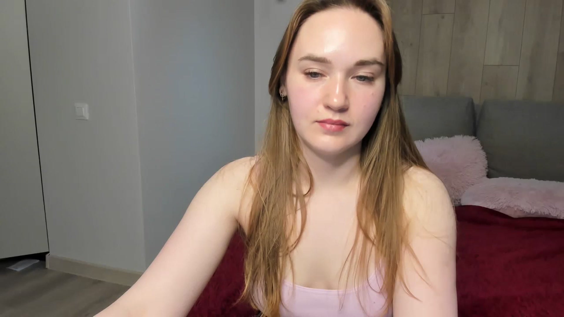 Gallery image thumbnail from samantamoons's myfreecams stream on, 04/26/2024, 21:17 image 4 of 20
