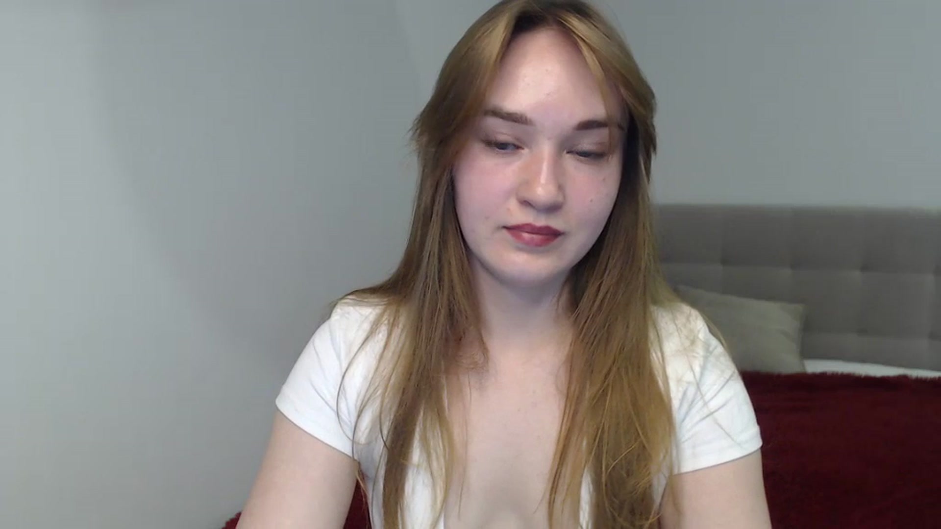 Gallery image thumbnail from samantamoons's myfreecams stream on, 04/28/2024, 17:23 image 18 of 20