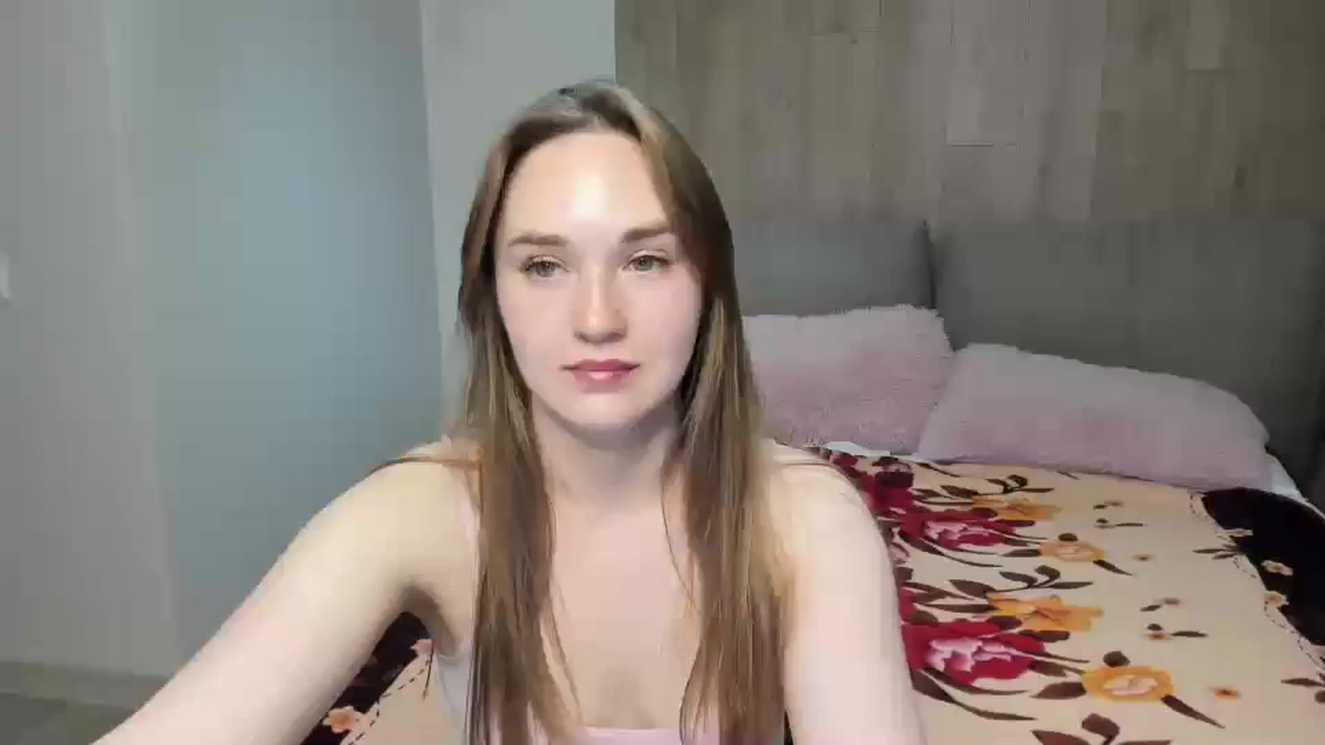 Gallery image thumbnail from samantamoons's myfreecams stream on, 04/29/2024, 22:23 image 18 of 20