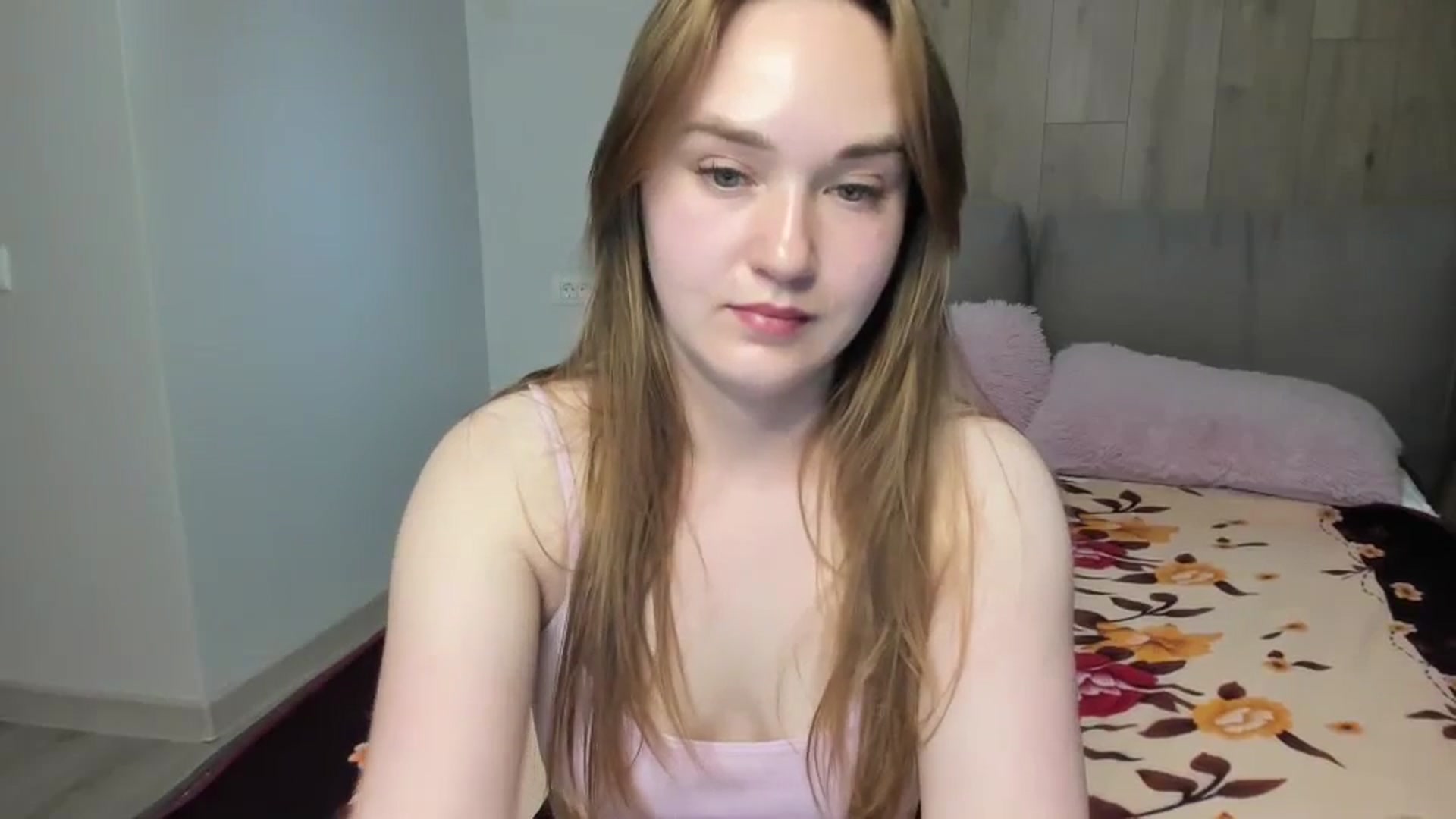 Gallery image thumbnail from samantamoons's myfreecams stream on, 04/29/2024, 22:23 image 9 of 20