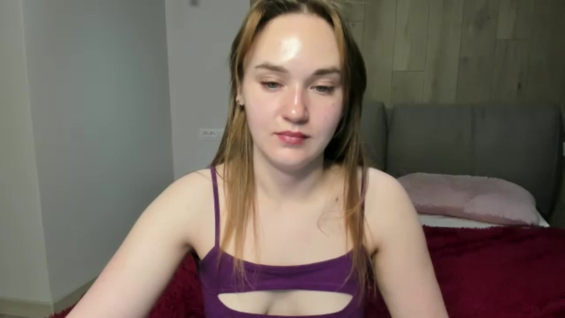 Gallery image thumbnail from samantamoons's myfreecams stream on, 05/01/2024, 22:43 image 1 of 20
