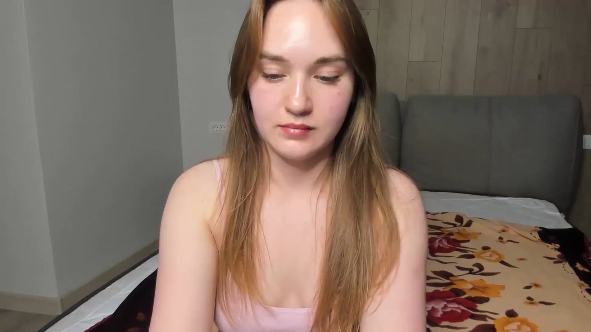 Gallery image thumbnail from samantamoons's myfreecams stream on, 05/04/2024, 20:08 image 16 of 20