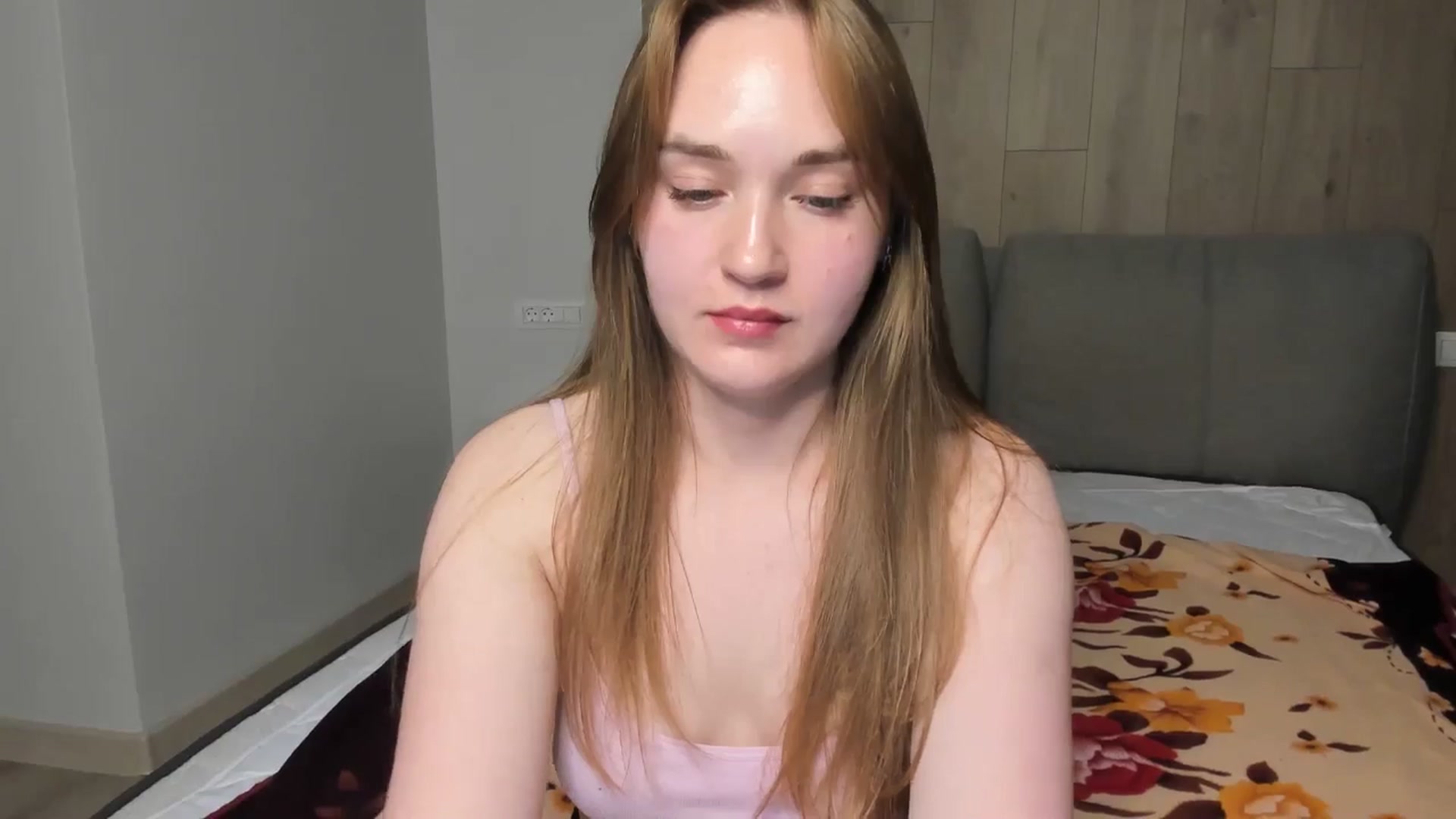 Gallery image thumbnail from samantamoons's myfreecams stream on, 05/04/2024, 20:08 image 8 of 20